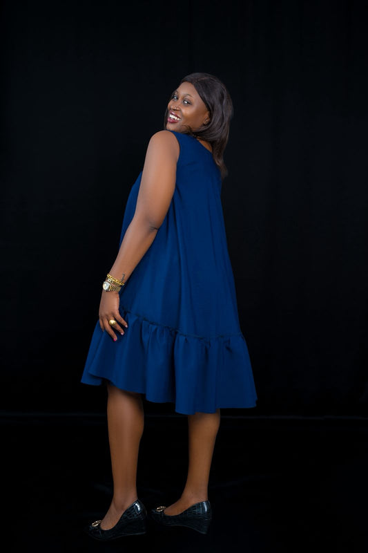 Chic Sleeveless Navy Blue Dress with Ruffled Hem